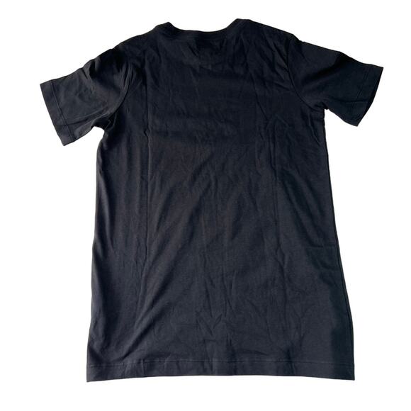 Nike Kids Size Large Black Short Sleeve Gray White Swoosh AR5252-013 NWT - Picture 2 of 14